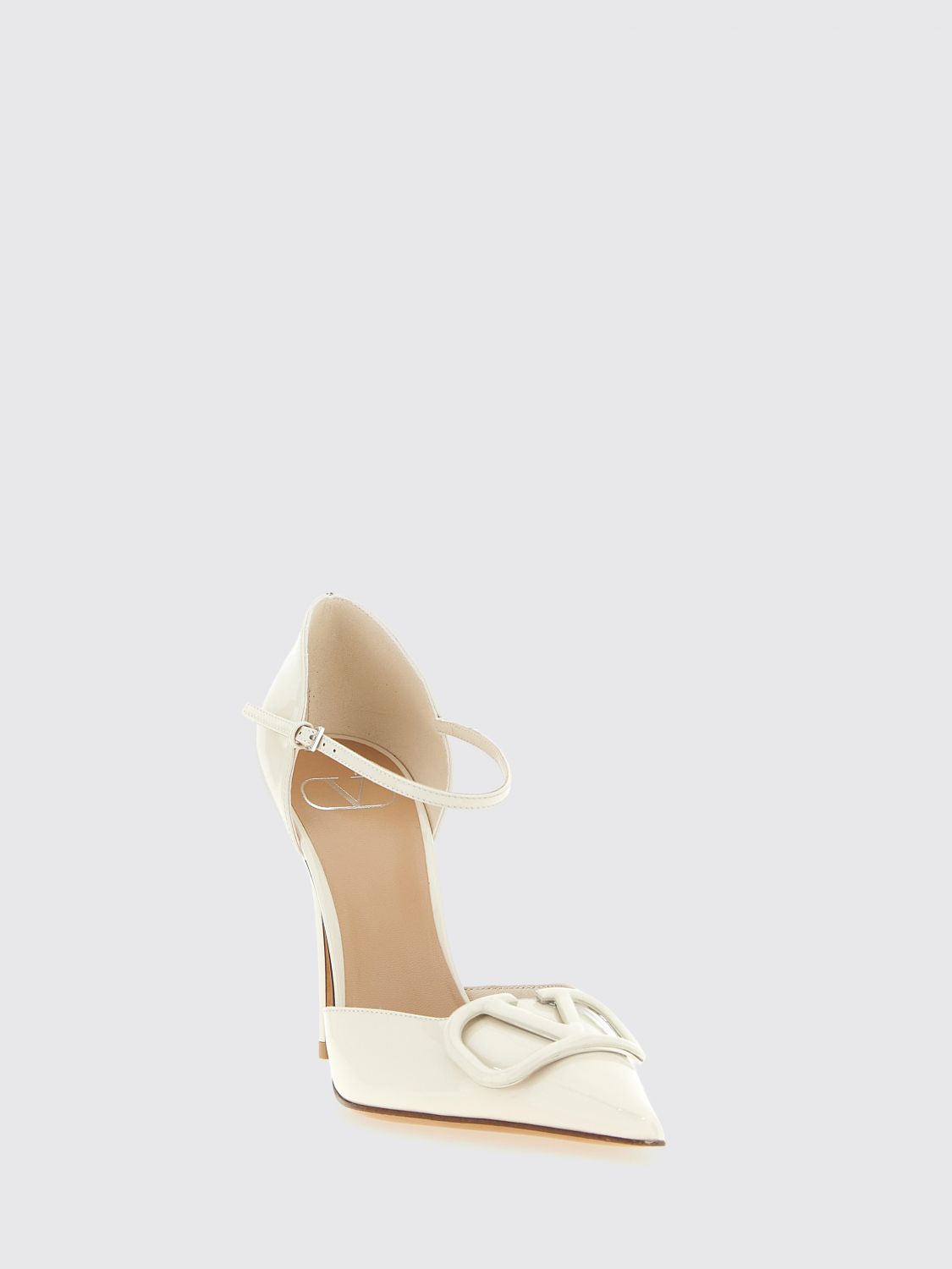woman's pump