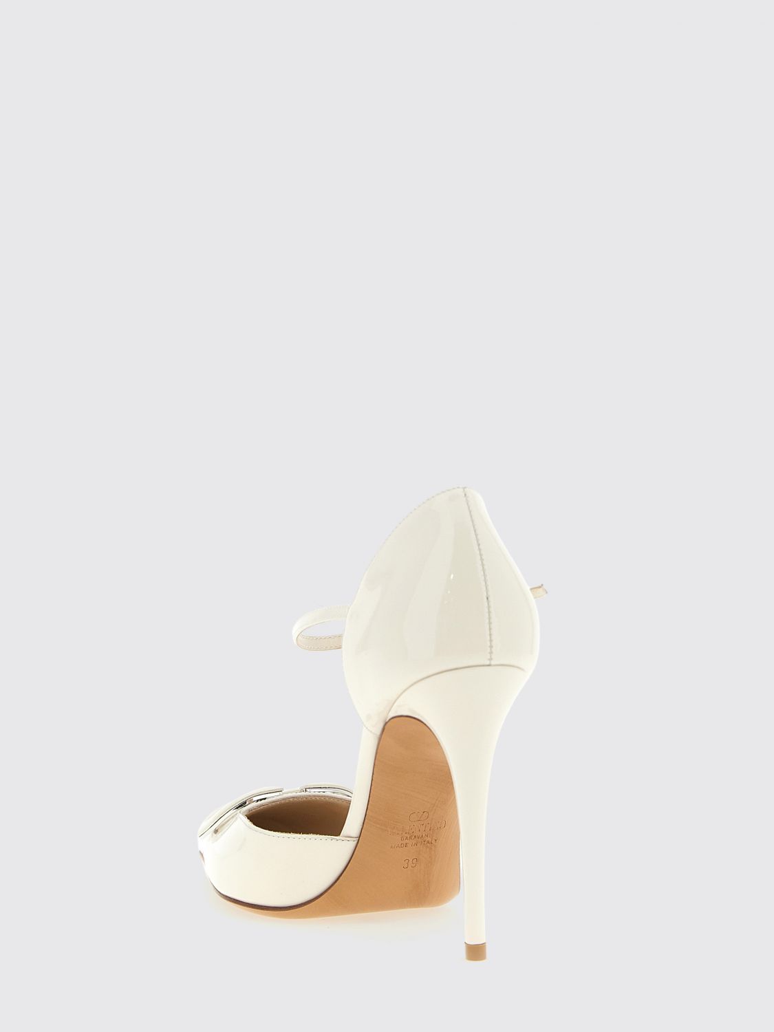 woman's pump