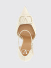 woman's pump