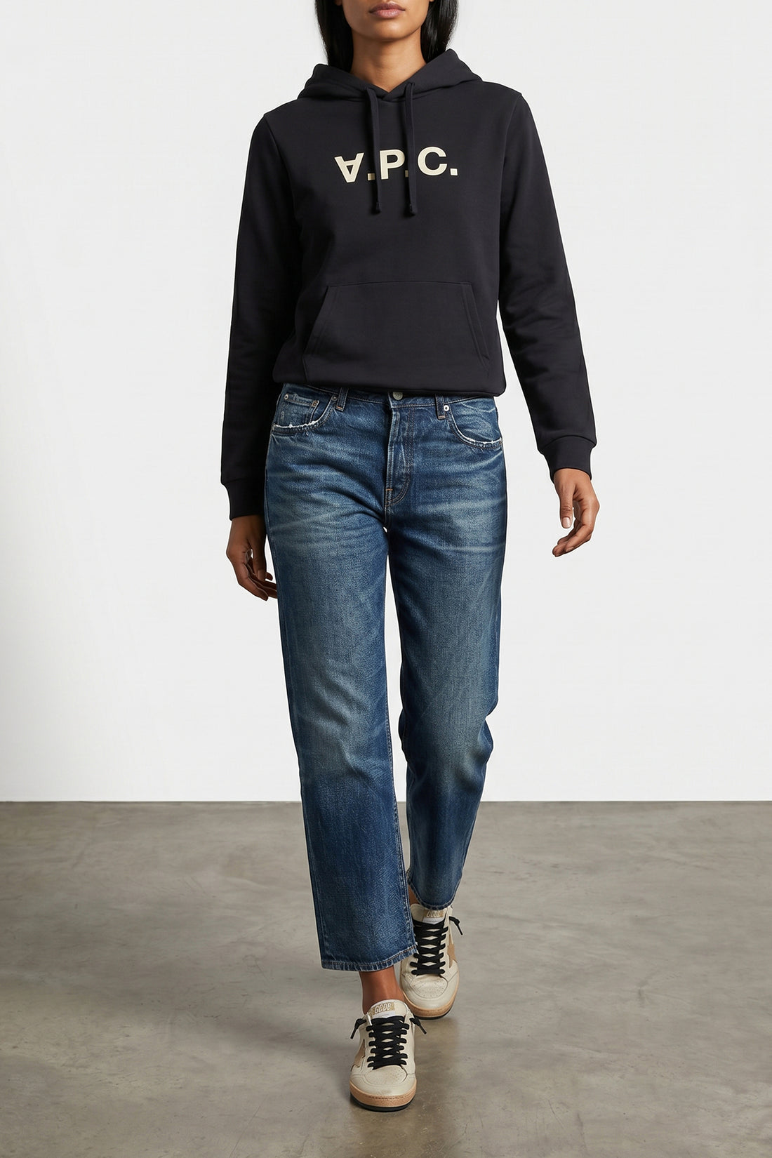 HAIKURE 24 haikure betty jeans redefine the concept of denim through a wide and structure