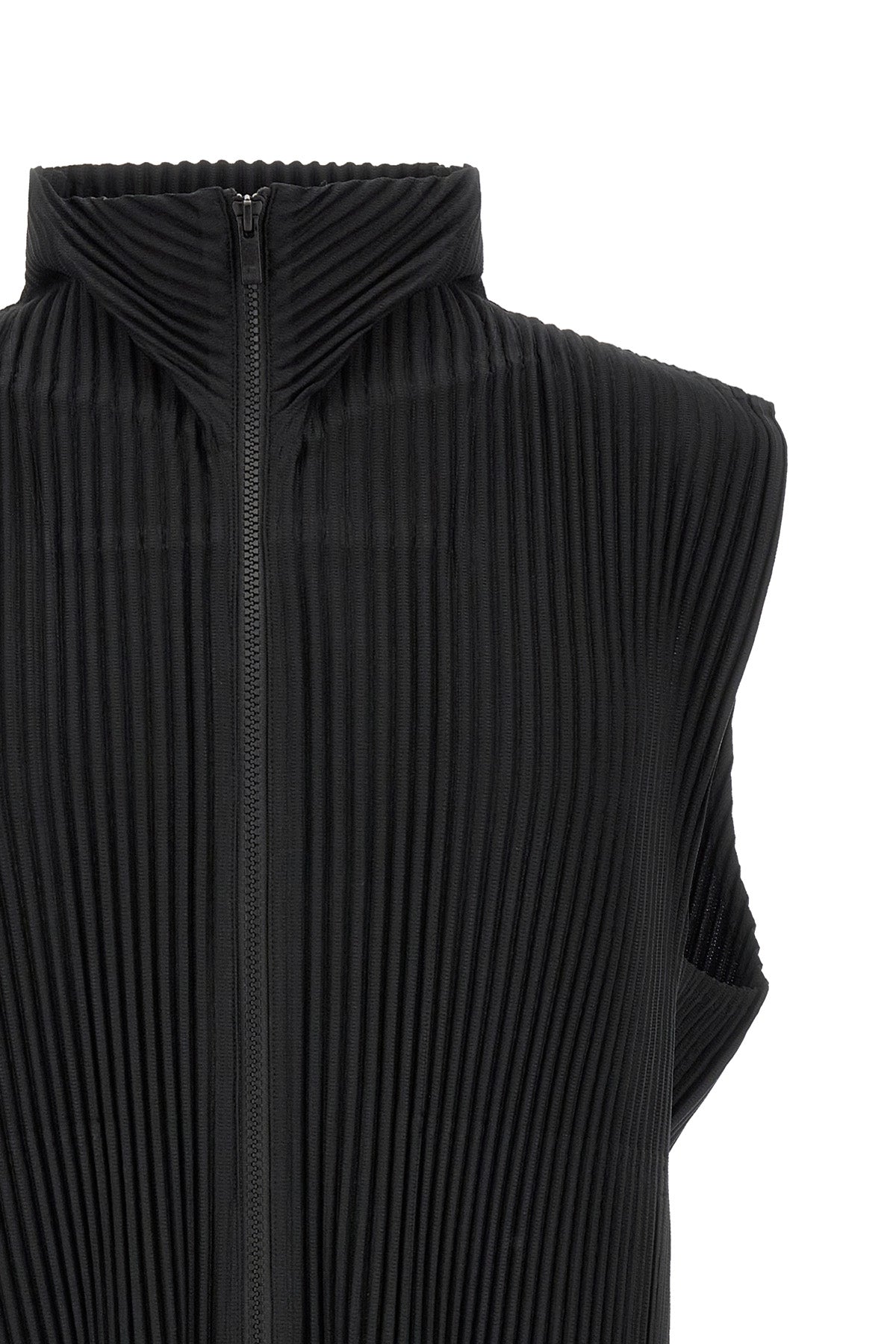 monthly colors: april pleated fabric vest