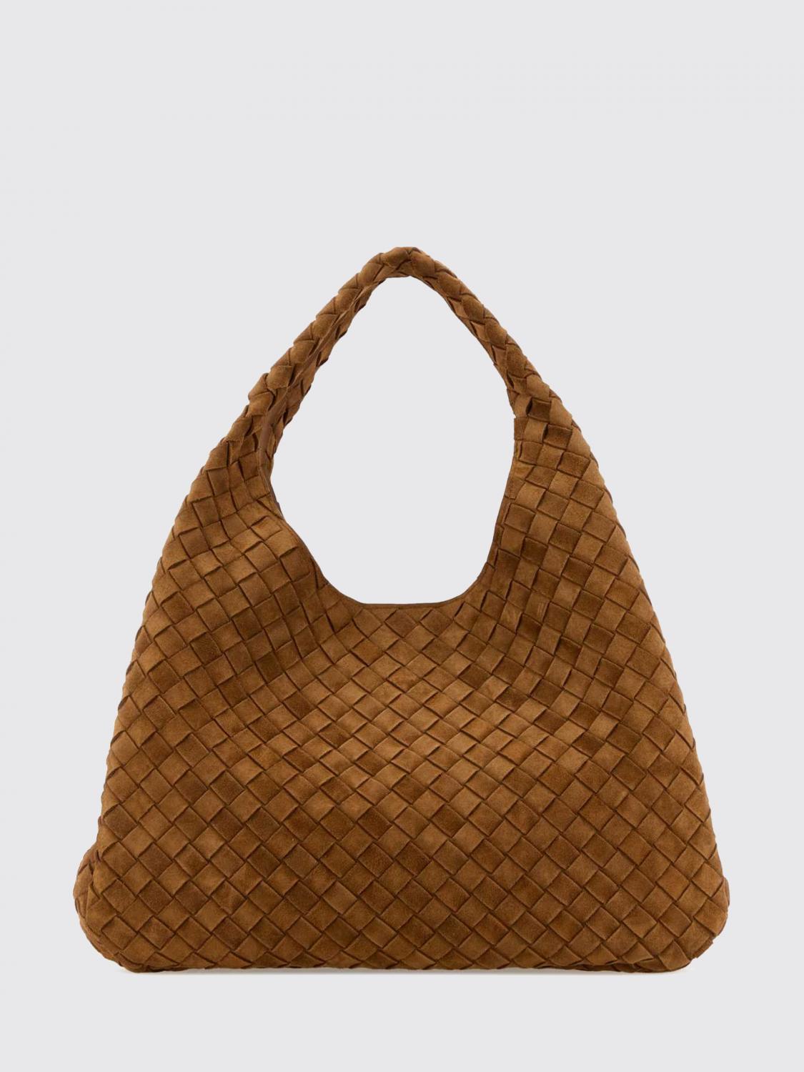woman's shoulder bag