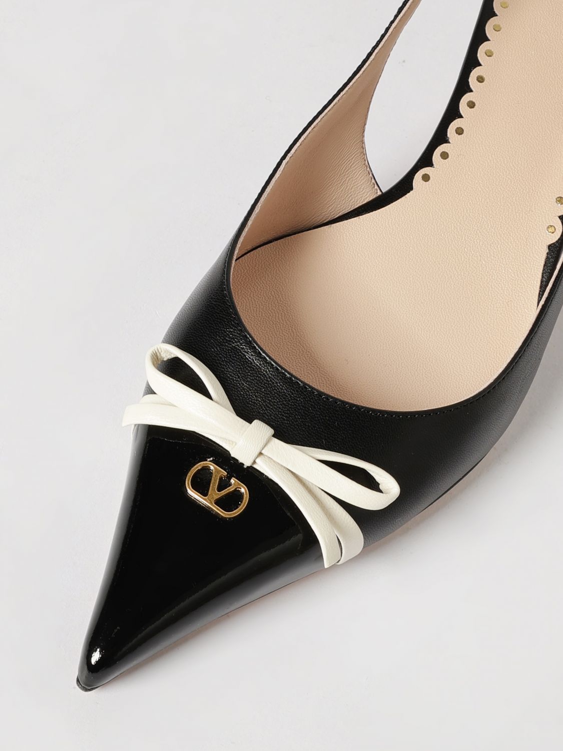 leather bepointy slingback