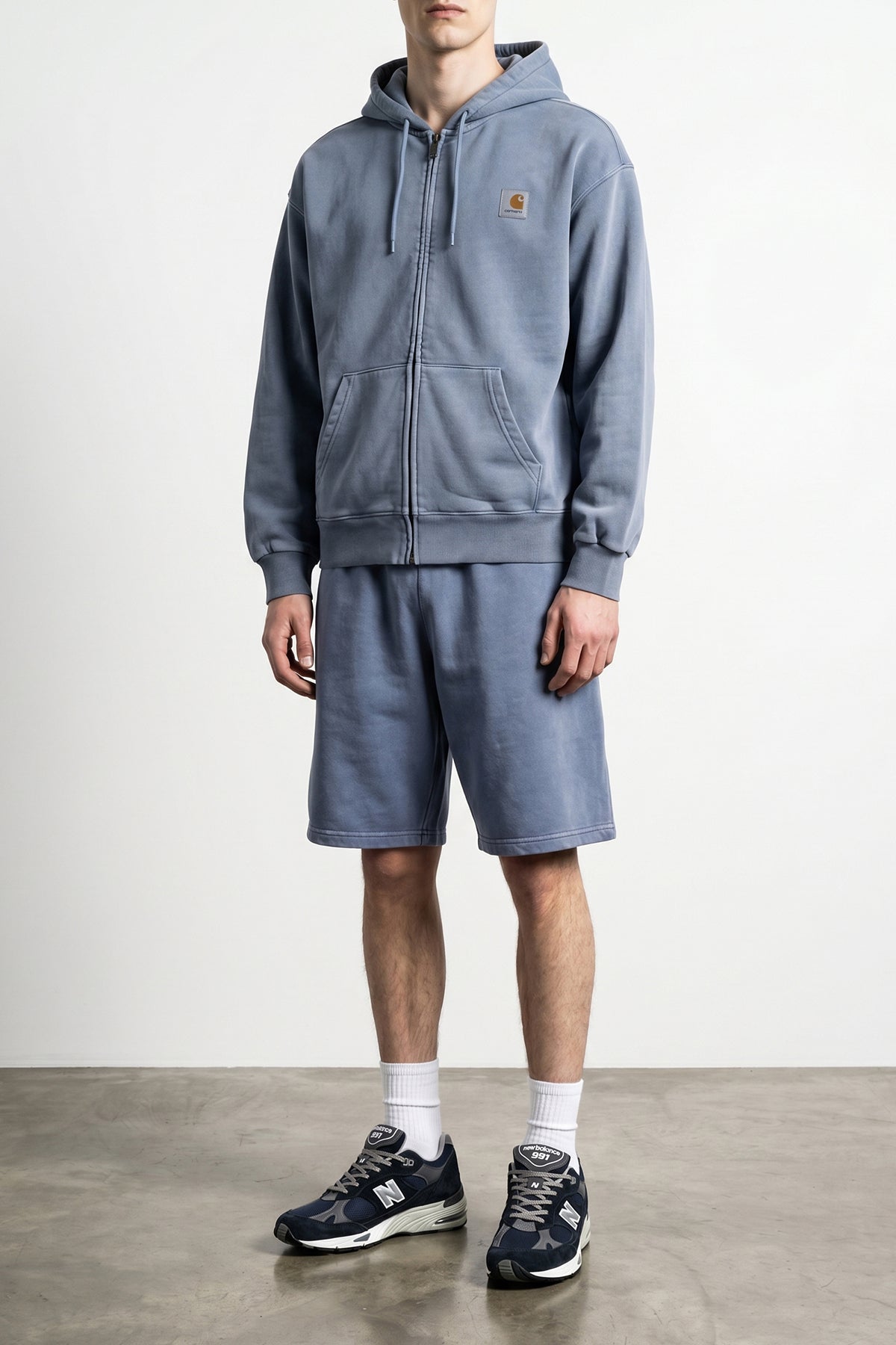 nelson hoodie in heavy unbrushed cotton jersey dyed a délavé effect garment