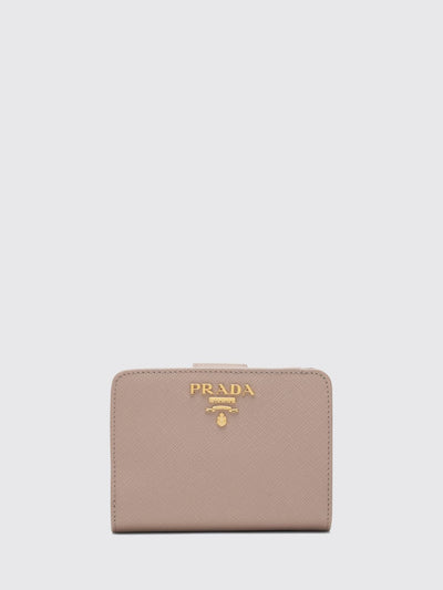 woman's wallet
