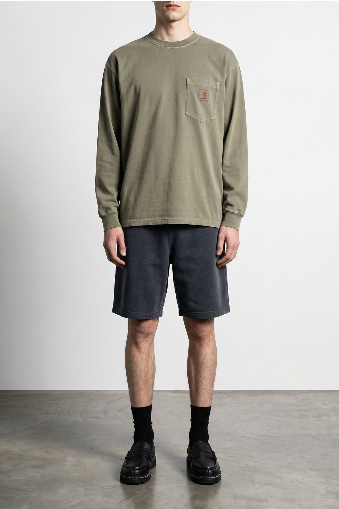 CARHARTT WIP L harper shorts in garment-dyed cotton jersey