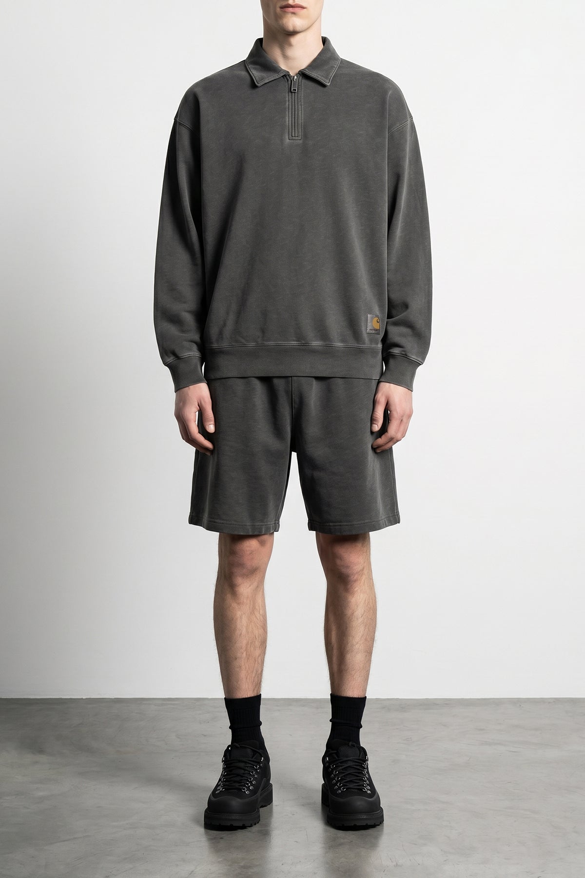 harper shorts in garment-dyed cotton jersey