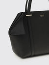 woman's shoulder bag