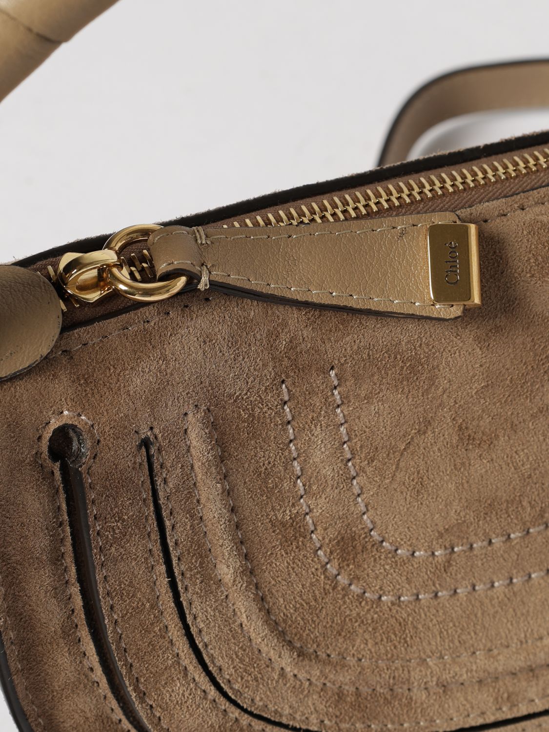 woman's crossbody bag chloé