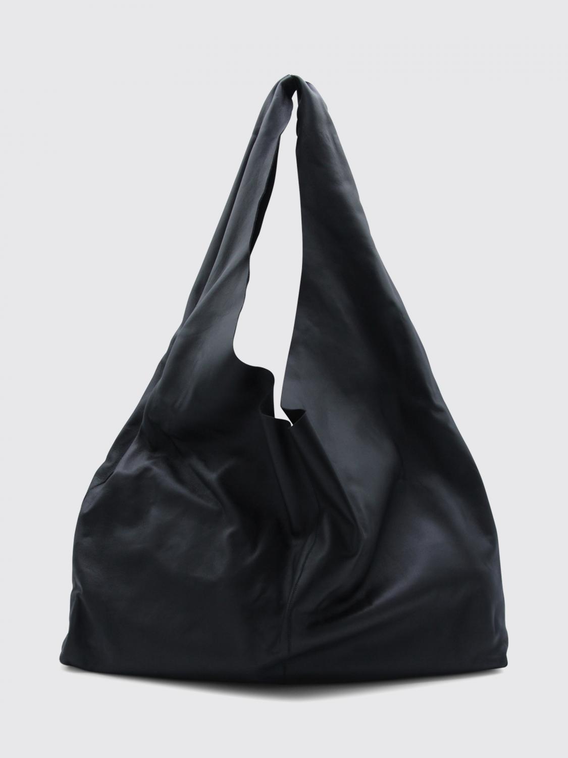 woman's shoulder bag