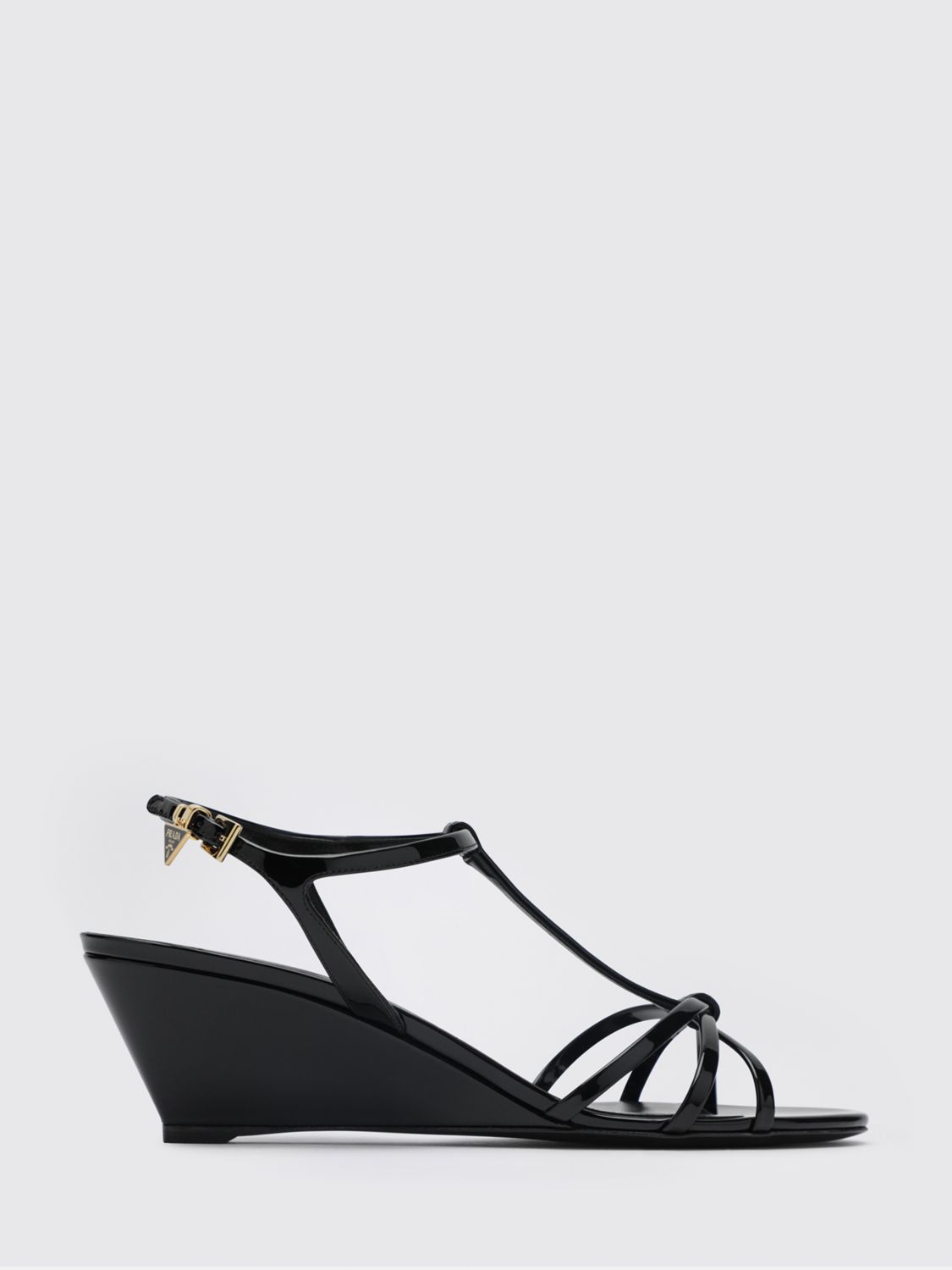 woman's wedge shoes