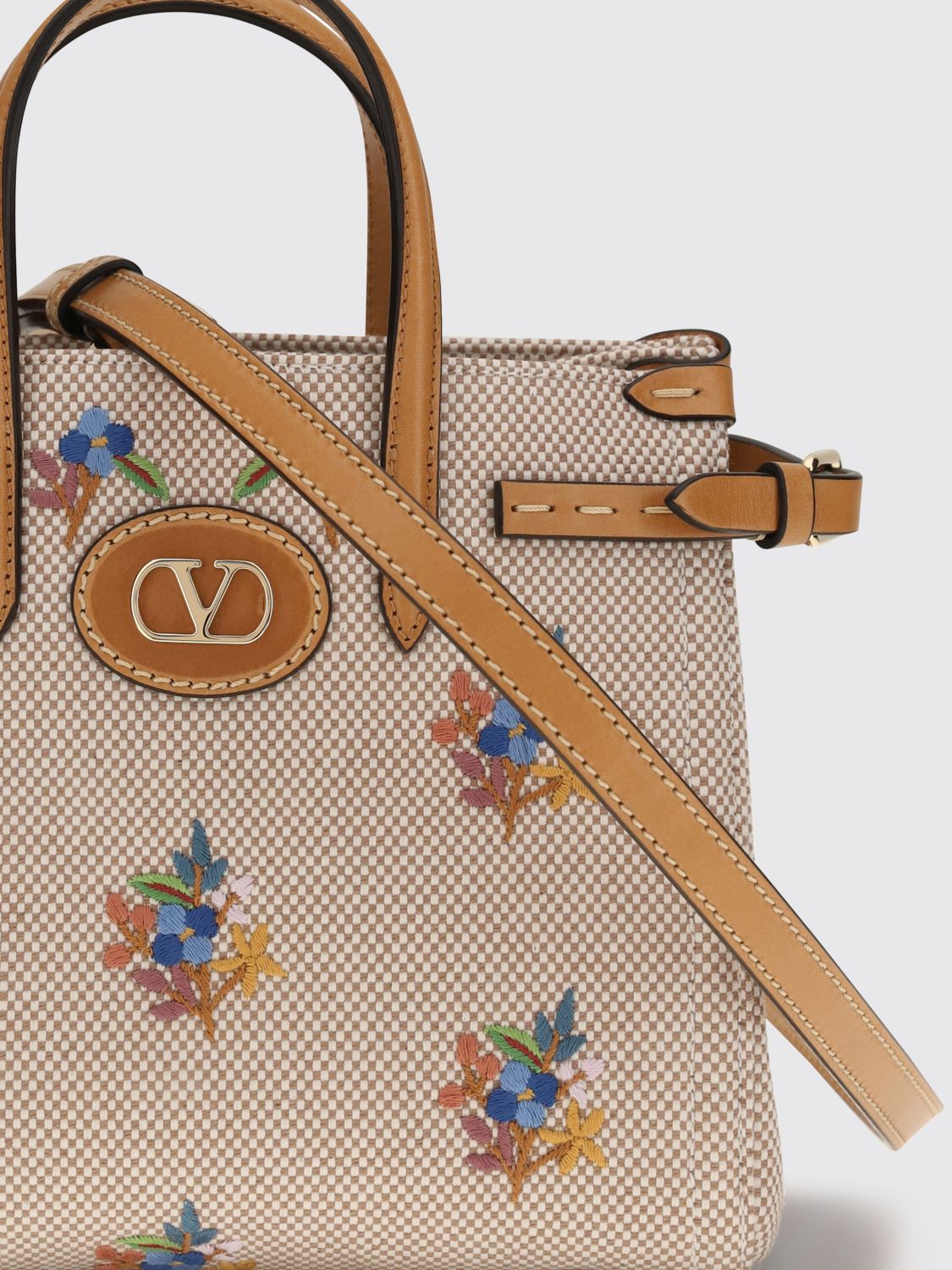 antibes canvas bag with embroidered floral motif