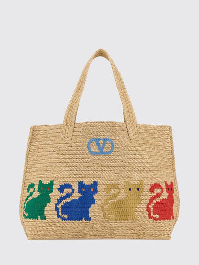 woman's tote bag