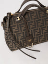 woman's tote bag