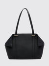 woman's shoulder bag