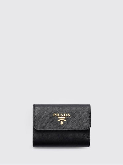 woman's wallet