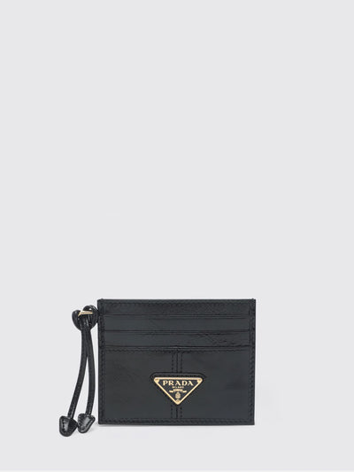 woman's wallet