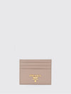 woman's wallet