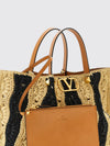 woman's shoulder bag
