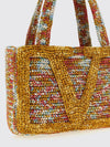 woman's shoulder bag
