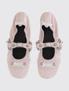 woman's ballet flat