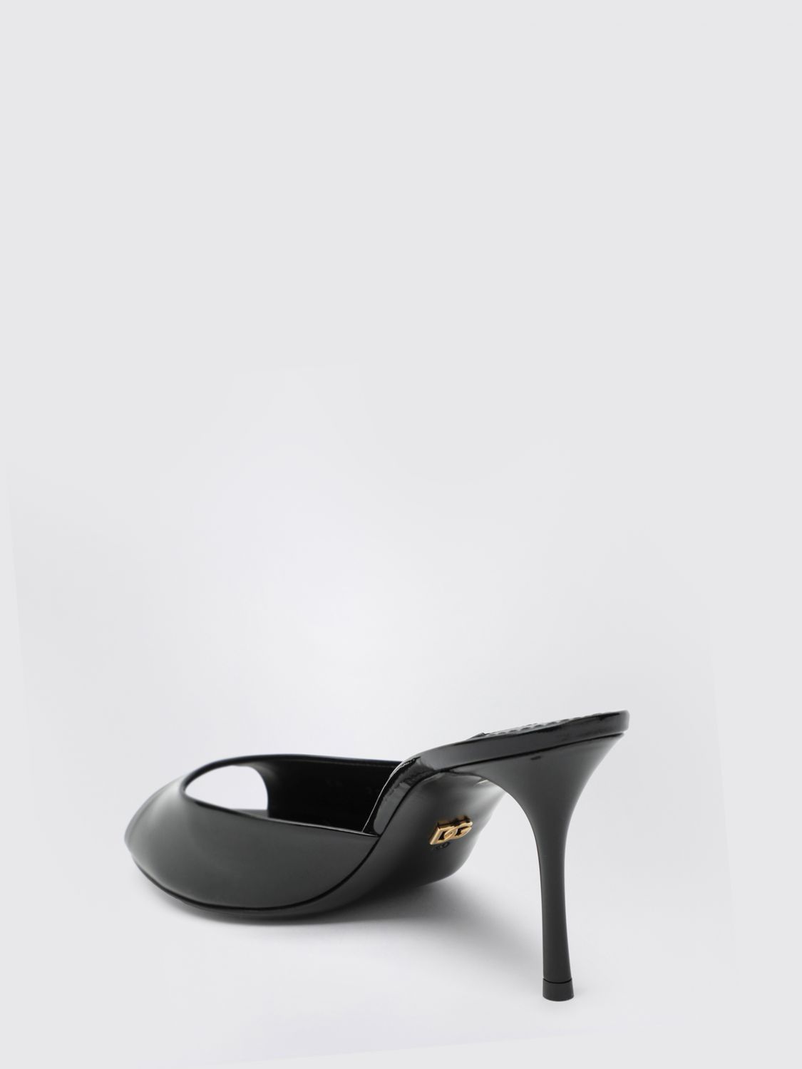woman's heeled sandal