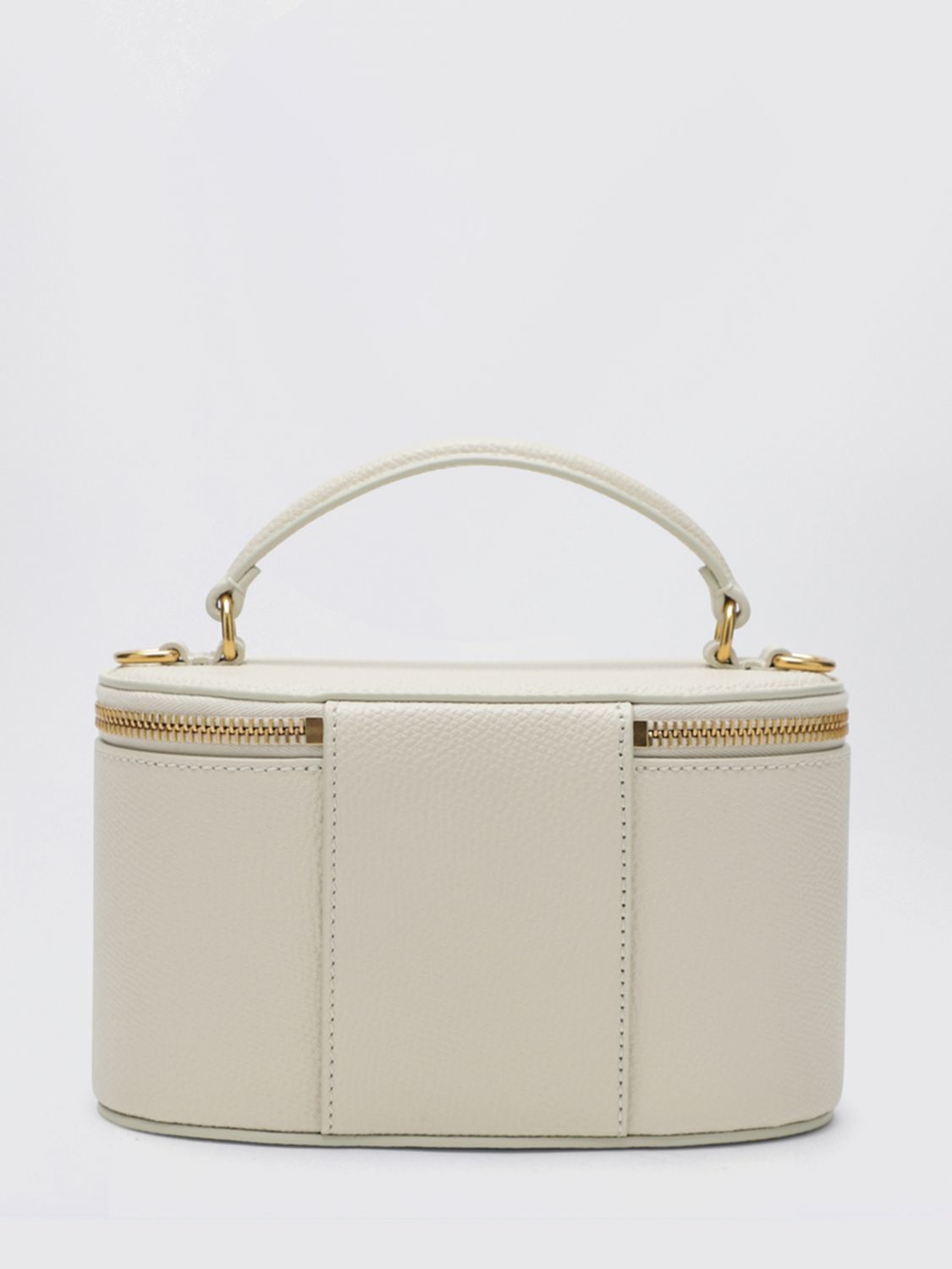 woman's tote bag