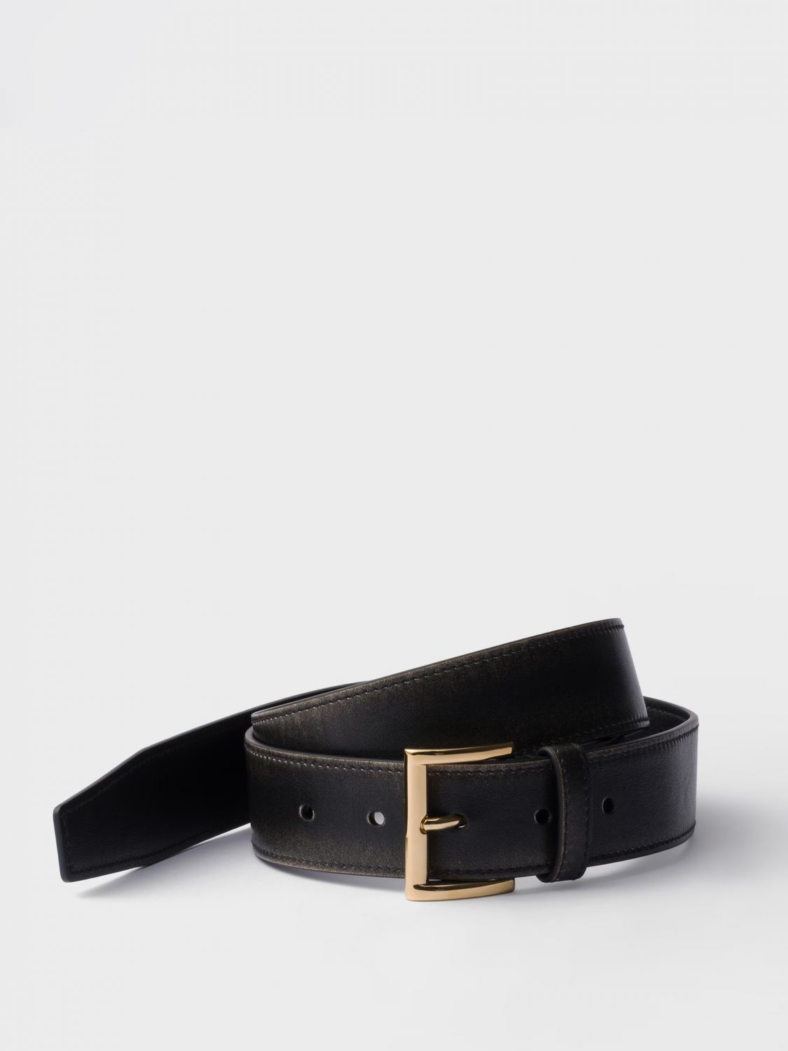 woman's belt