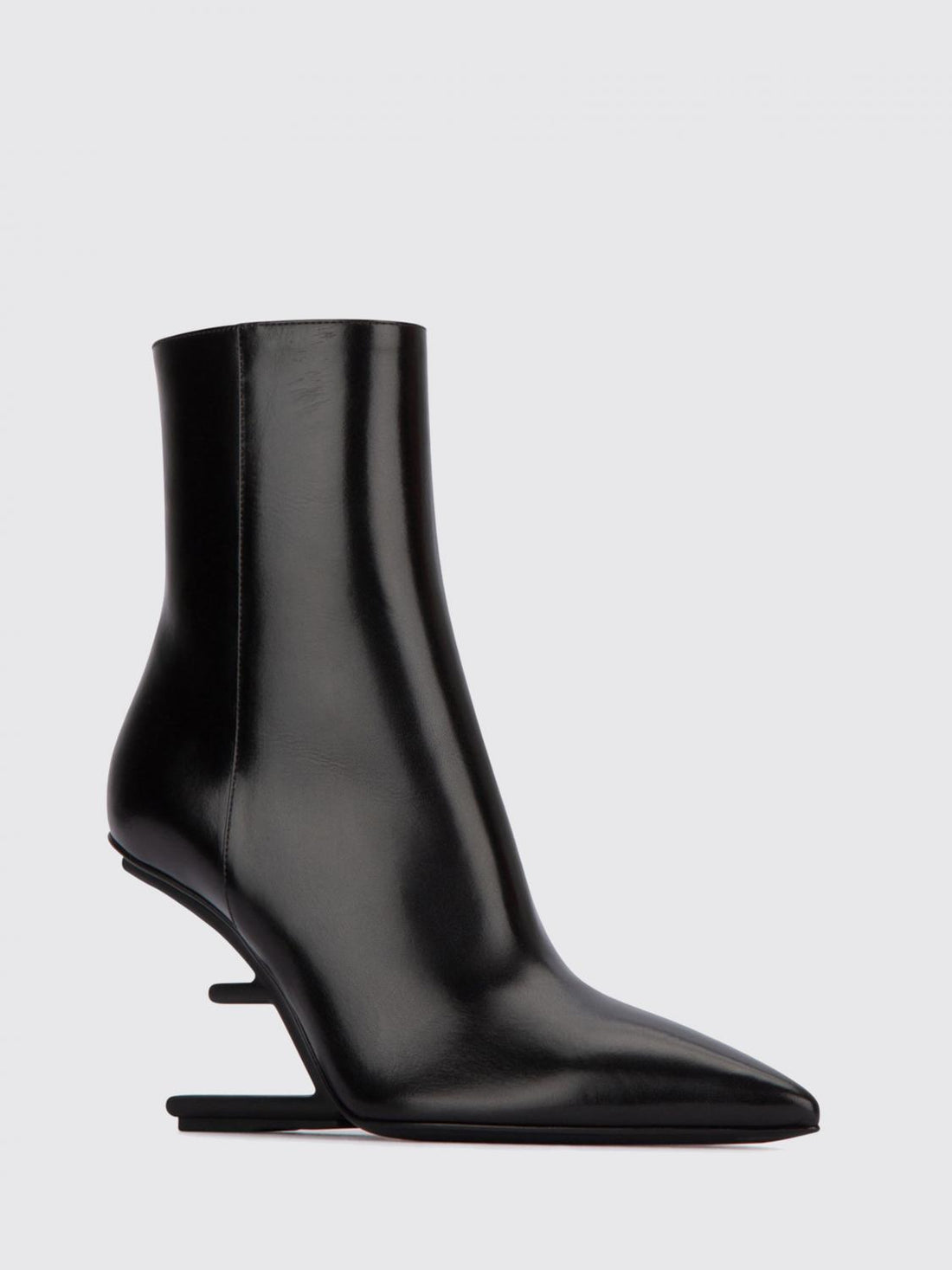 FENDI 37 first leather sneakers by