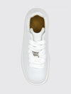 woman's sneakers