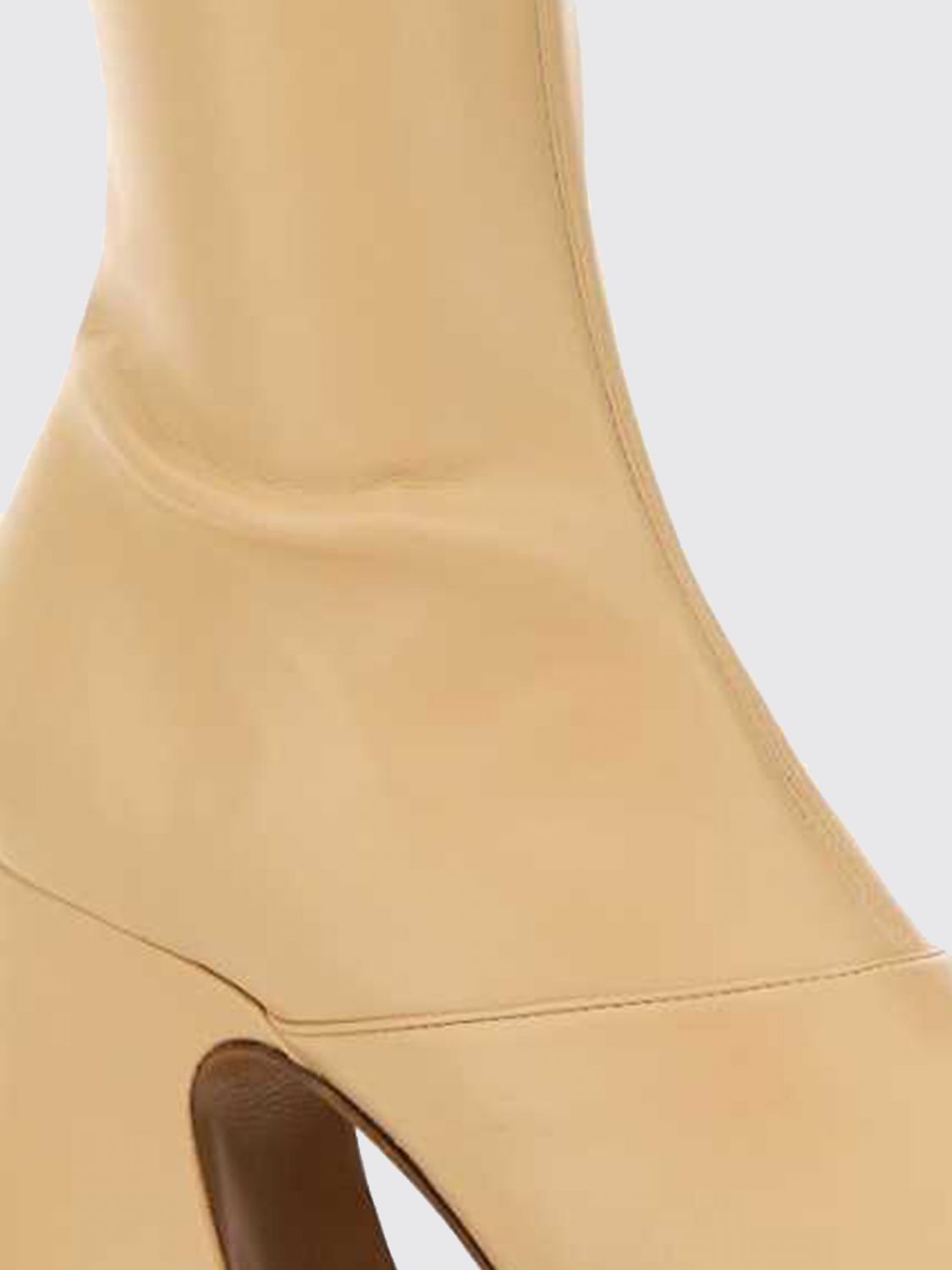 woman's boots chloé
