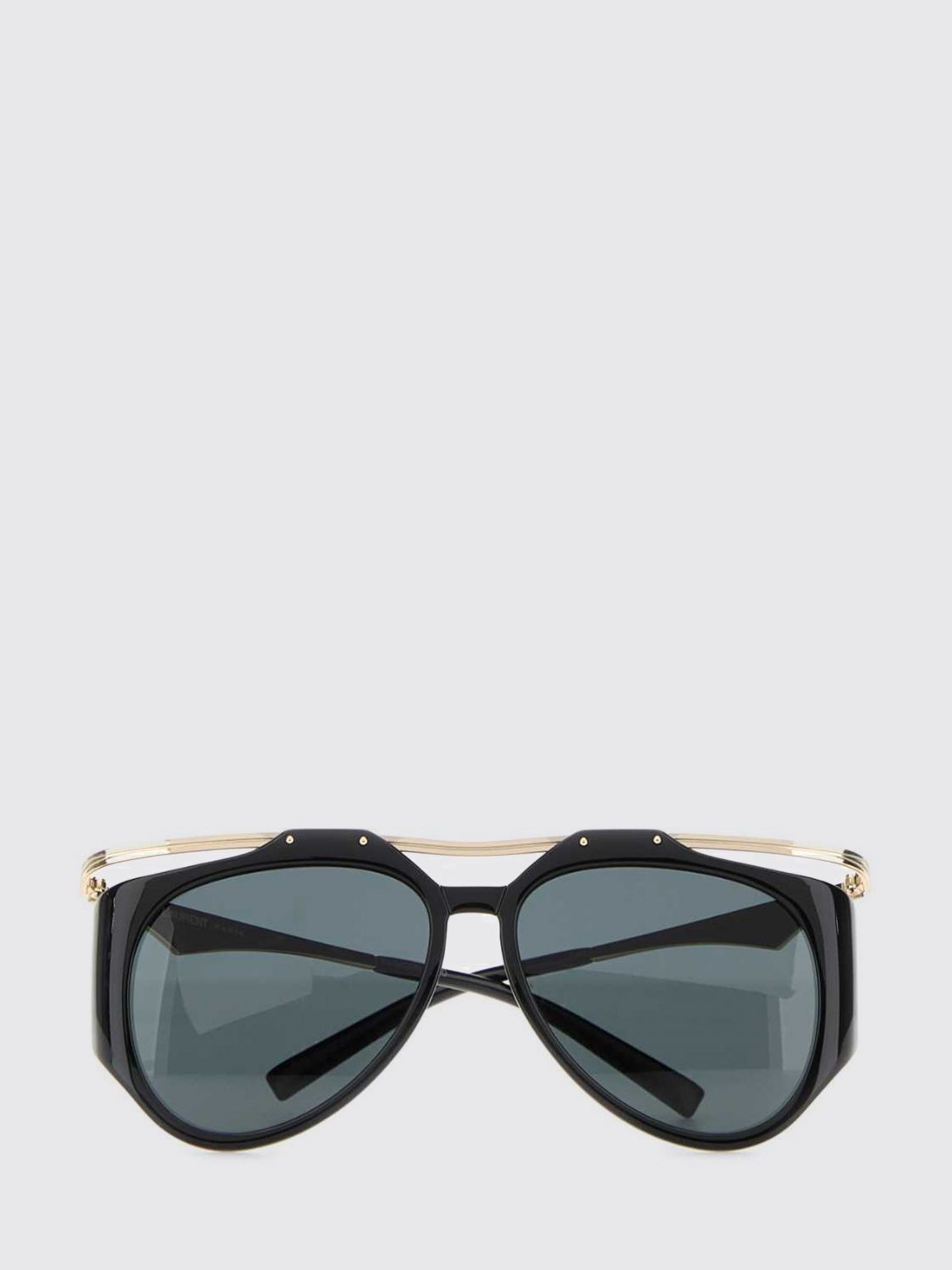 woman's sunglasses