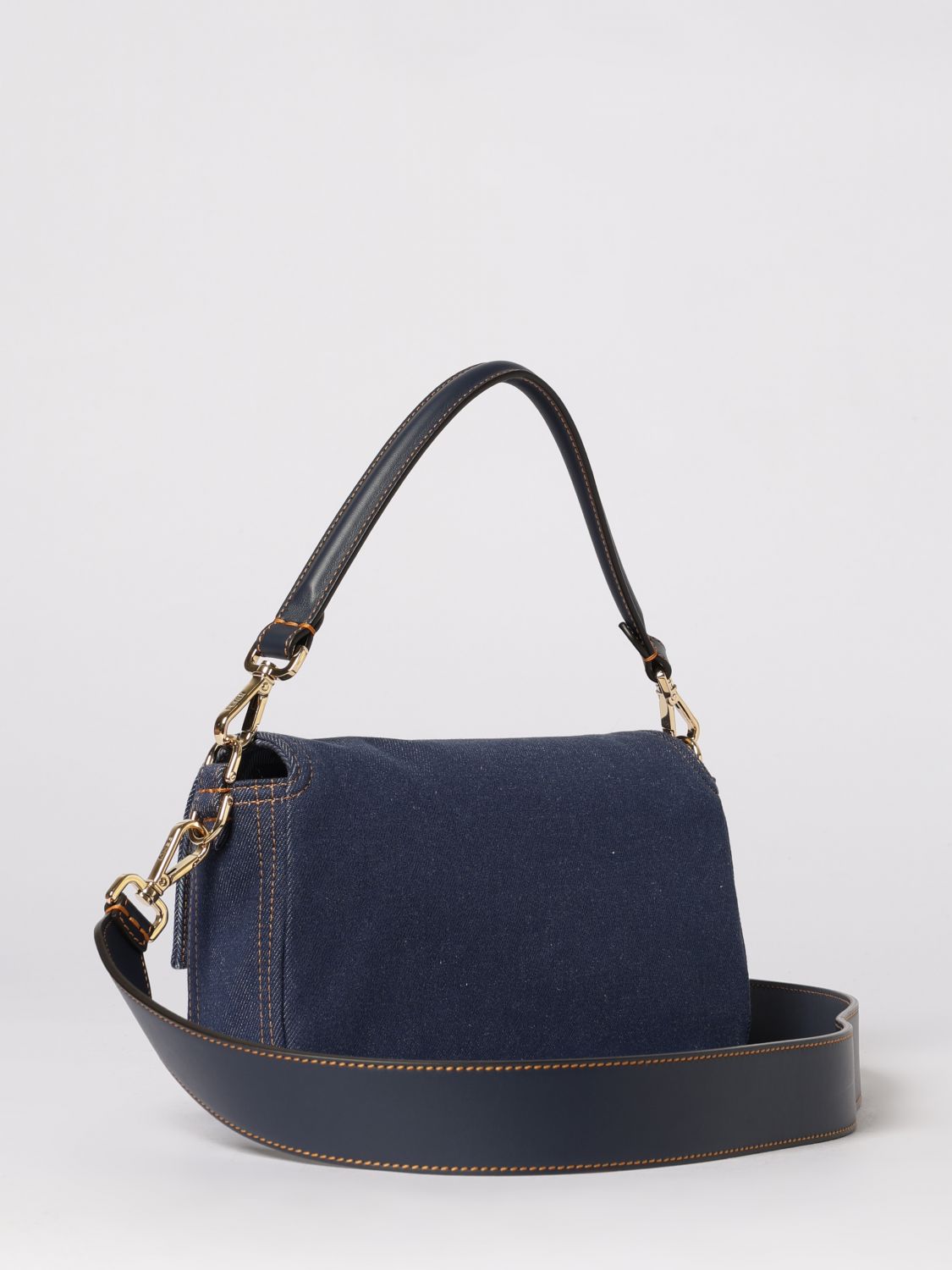 woman's shoulder bag
