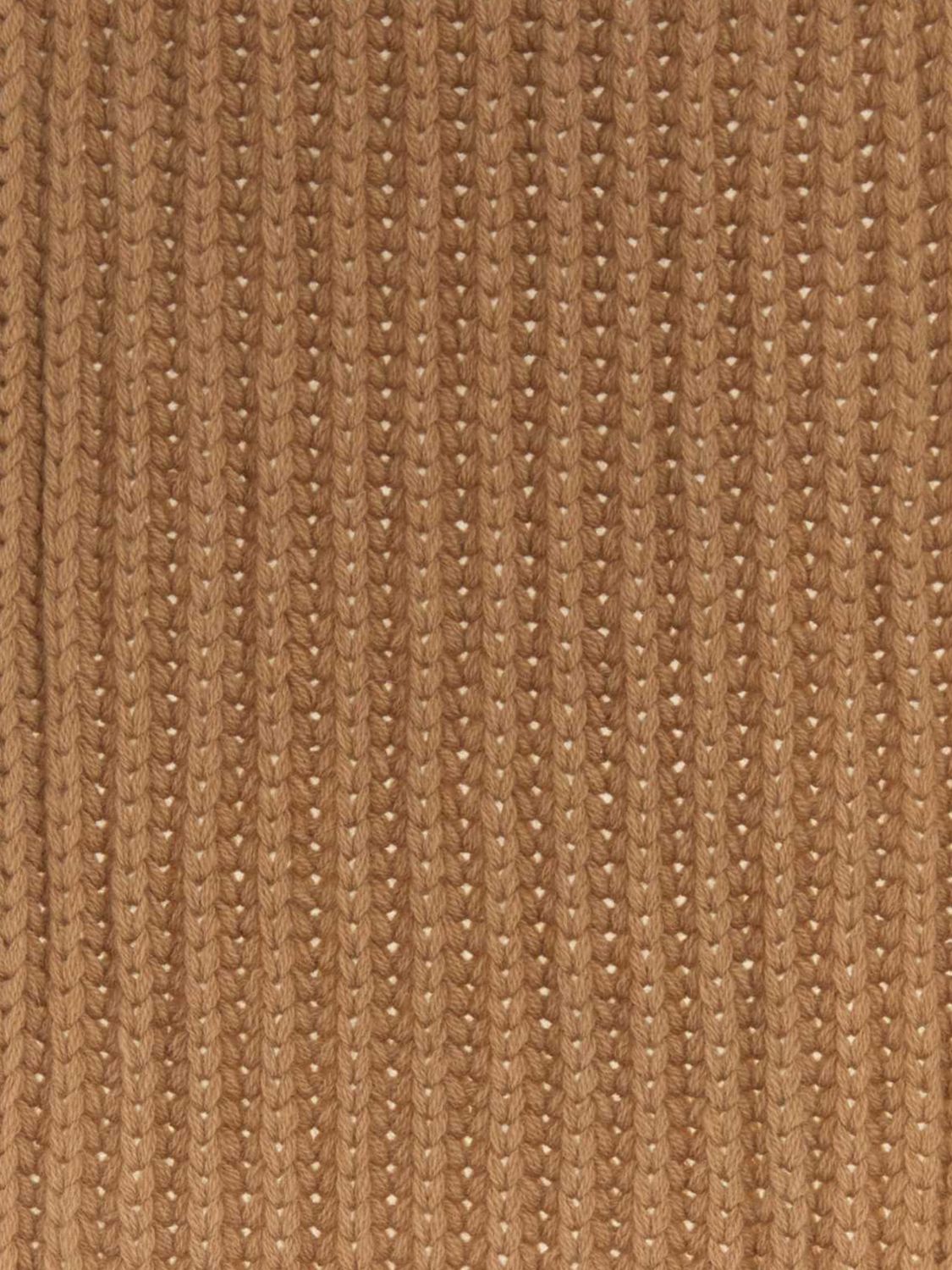 woman's scarf