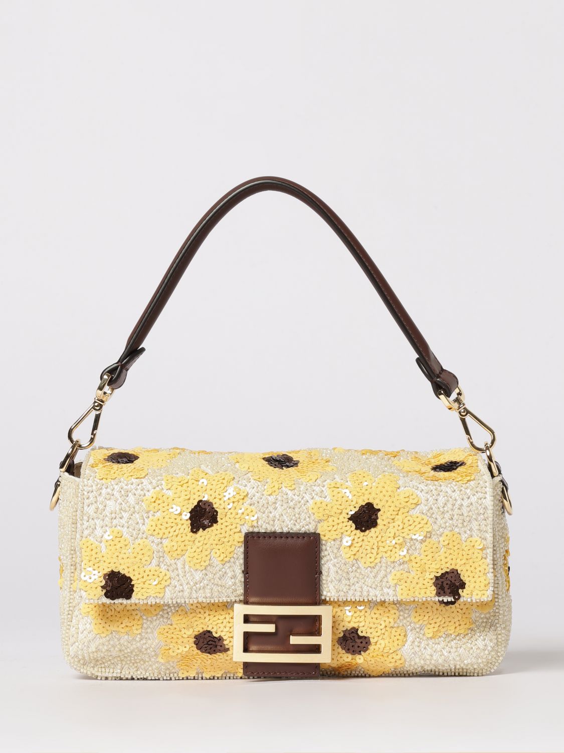 woman's shoulder bag