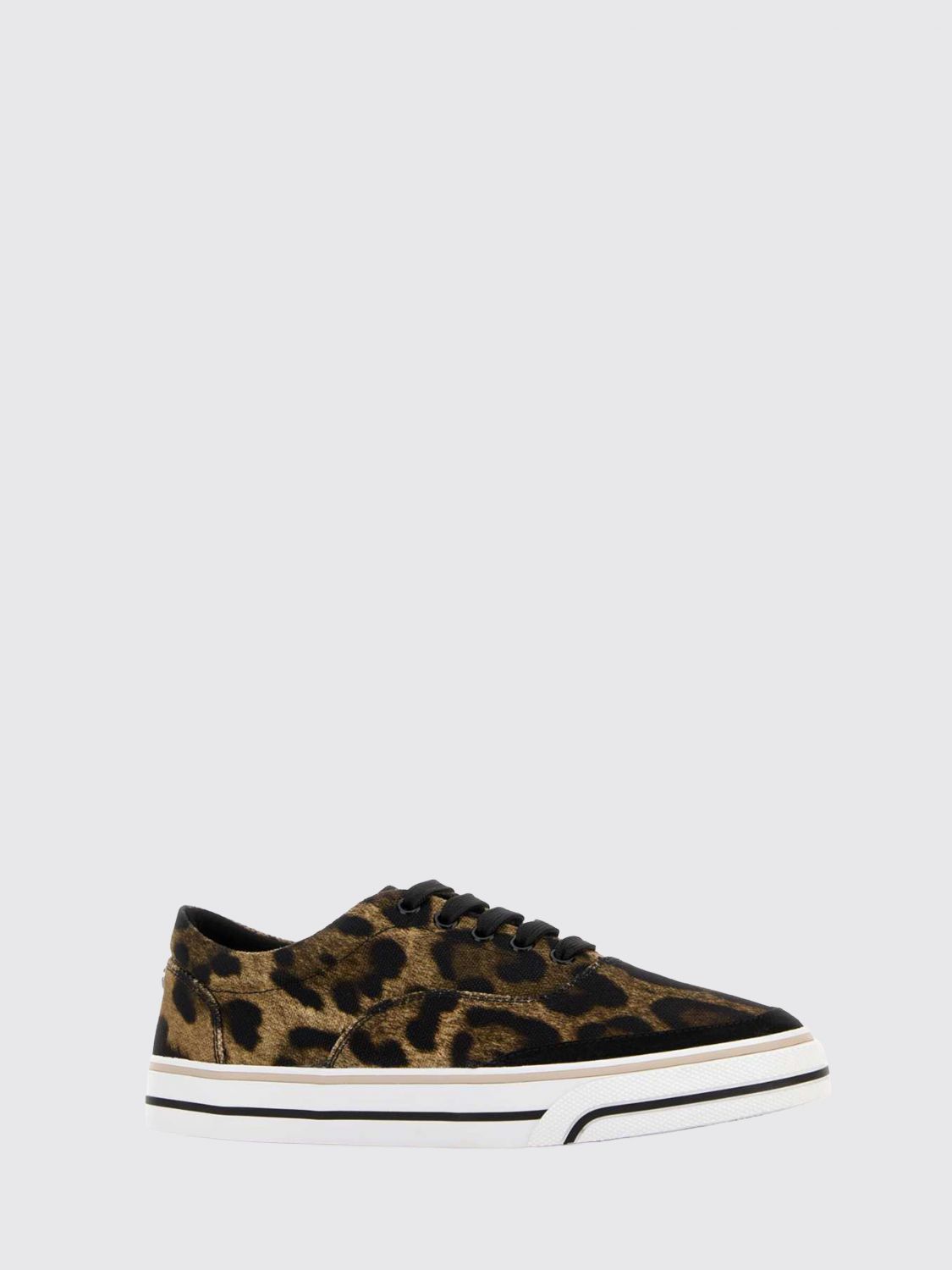 woman's sneakers