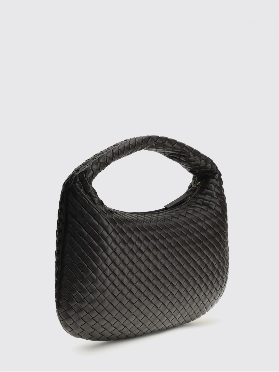 woman's crossbody bag