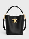 woman's shoulder bag