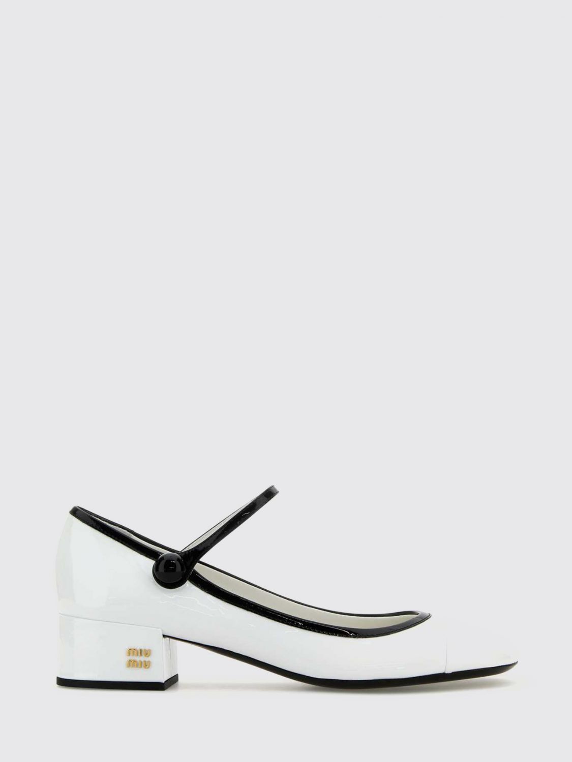 woman's pump