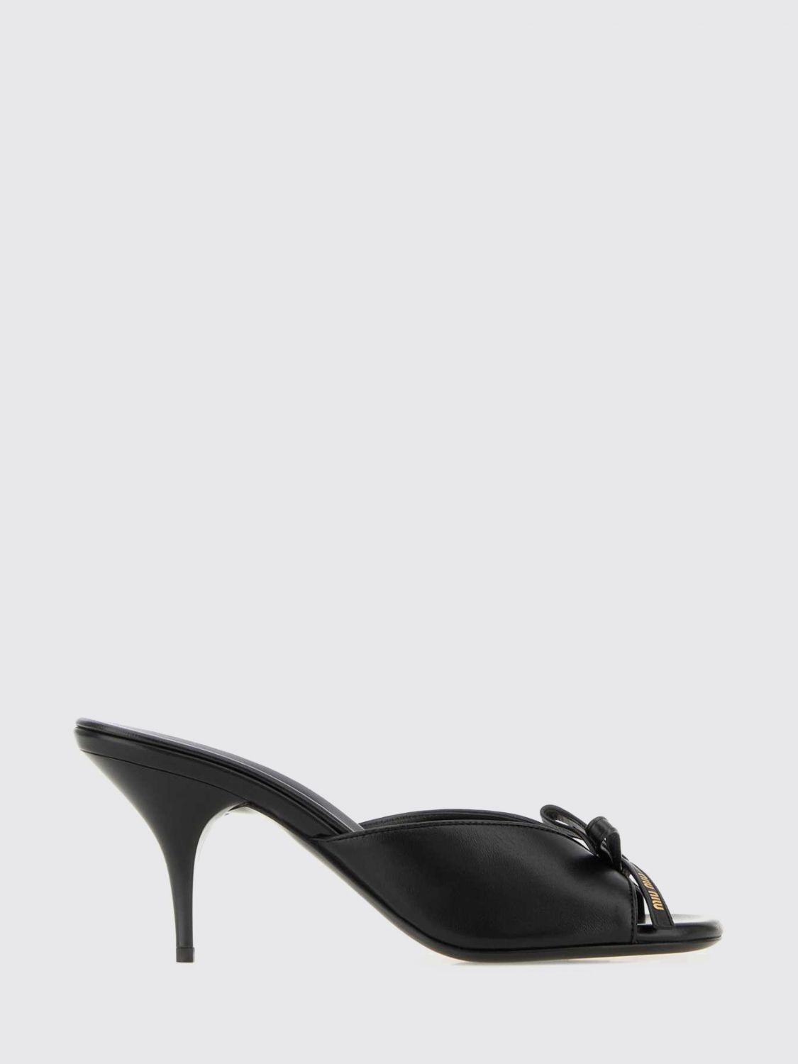 woman's heeled sandal