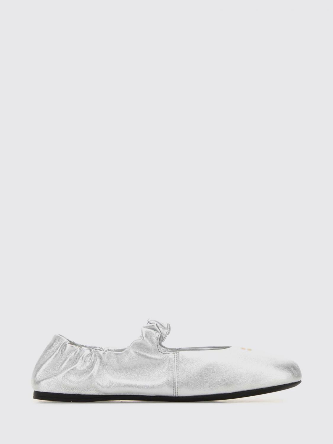 woman's ballet flat