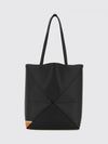 woman's shoulder bag