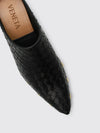 woman's shoes