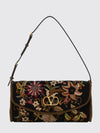 woman's shoulder bag