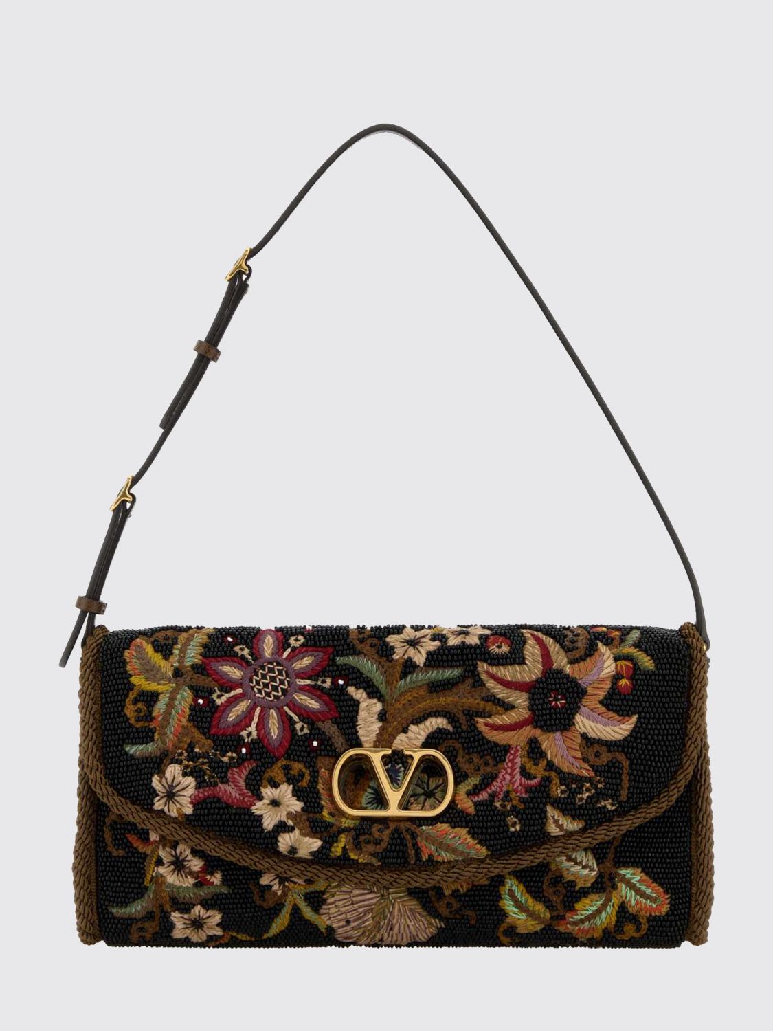 woman's shoulder bag