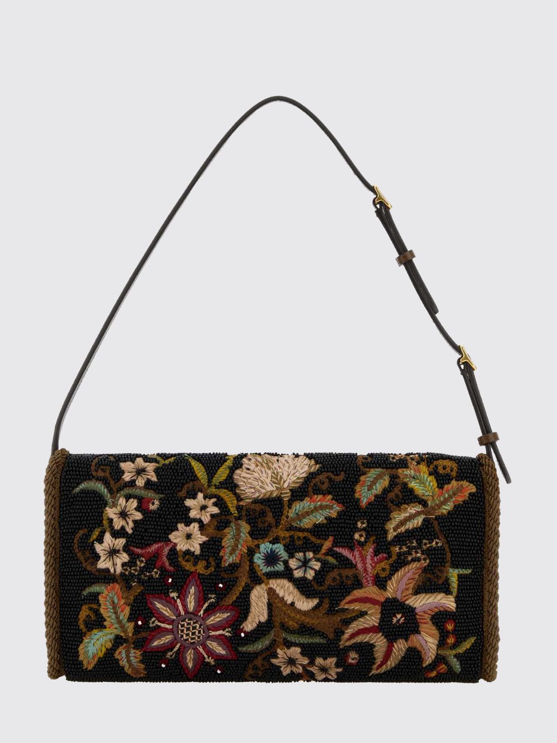 woman's shoulder bag