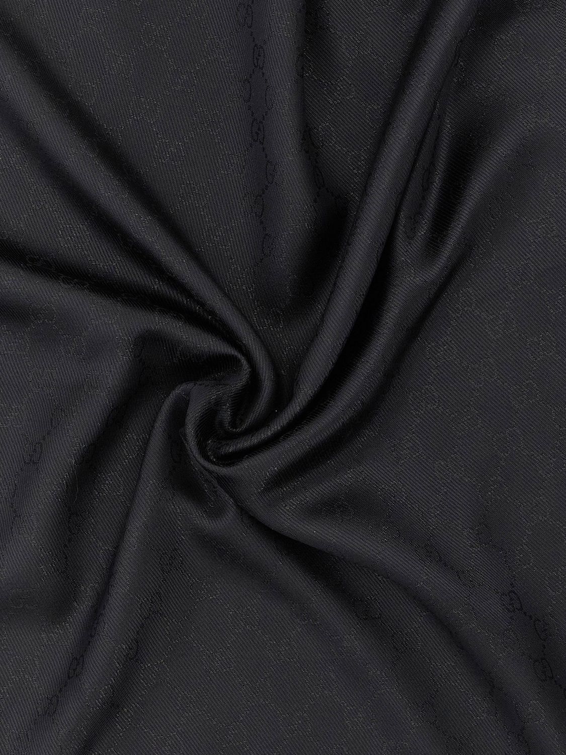 woman's scarf