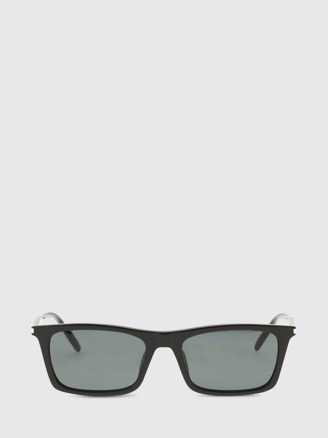 woman's sunglasses