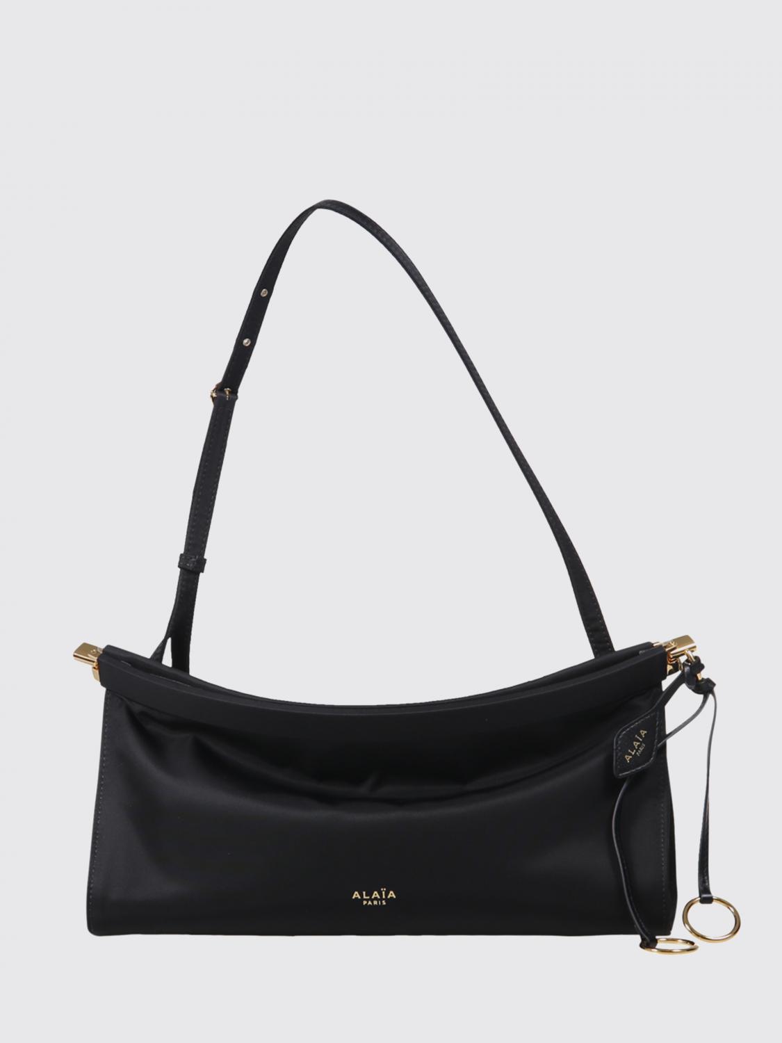 woman's shoulder bag