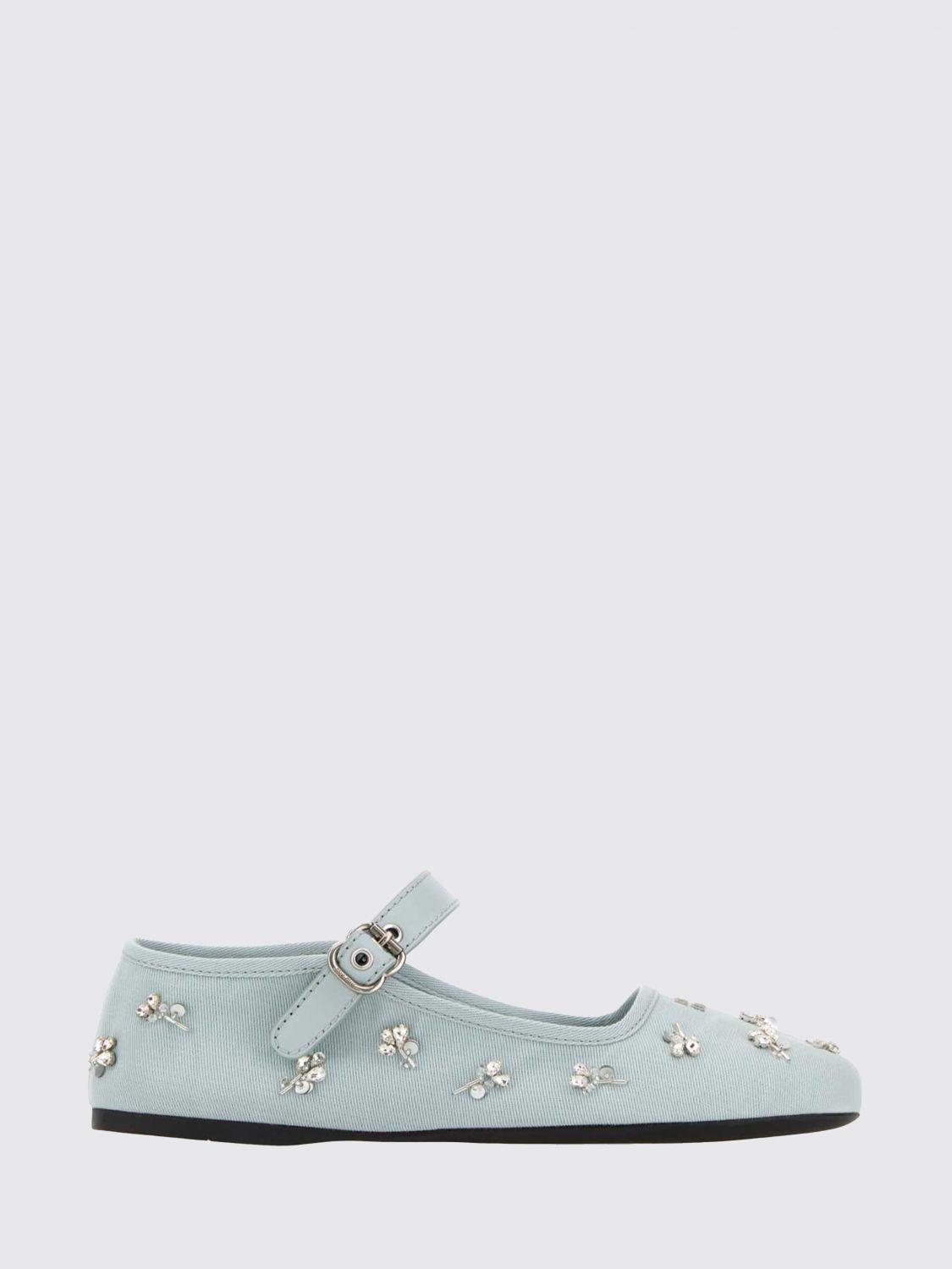 woman's ballet flat